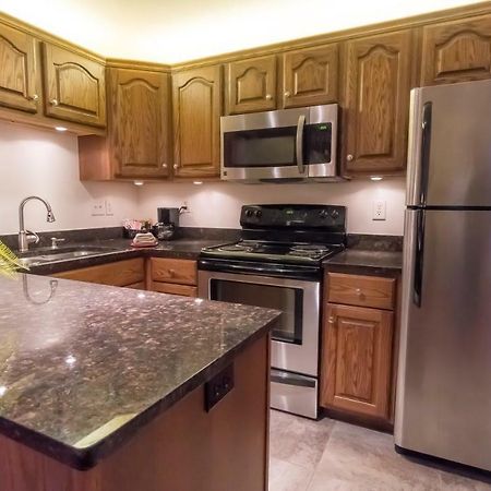 Shepherd Mountain Inn & Suites Pilot Knob Luaran gambar