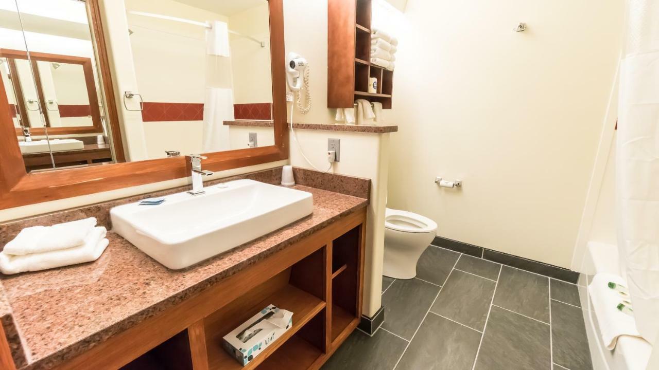 Shepherd Mountain Inn & Suites Pilot Knob Luaran gambar
